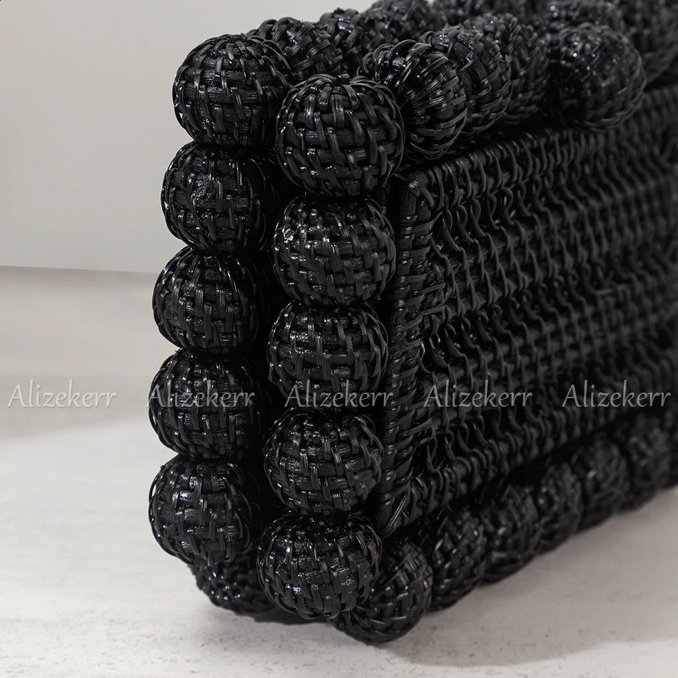 Alizekerr Beaded Hollow Out Wicker Bags Women Summer er Hand Woven Square Beach Straw Handbags Bohemian Holiday 240903 4
