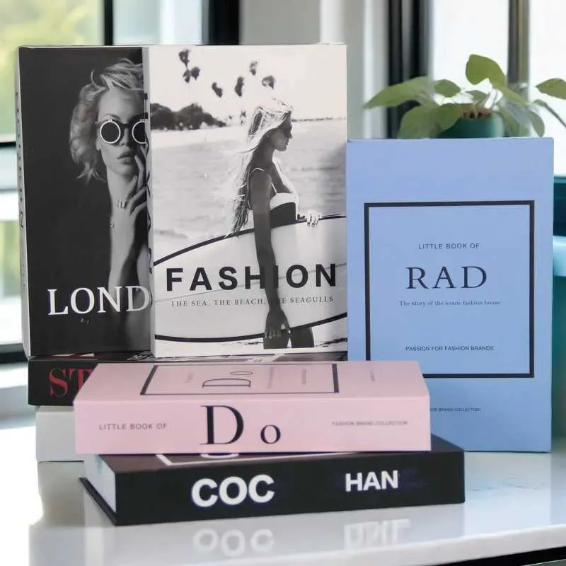 New Decorative Objects Figurines London Fashion Woman Luxury Perfume Fake Books For Decoration Black White Book Storage Box Coffee Table Bedroom Decor