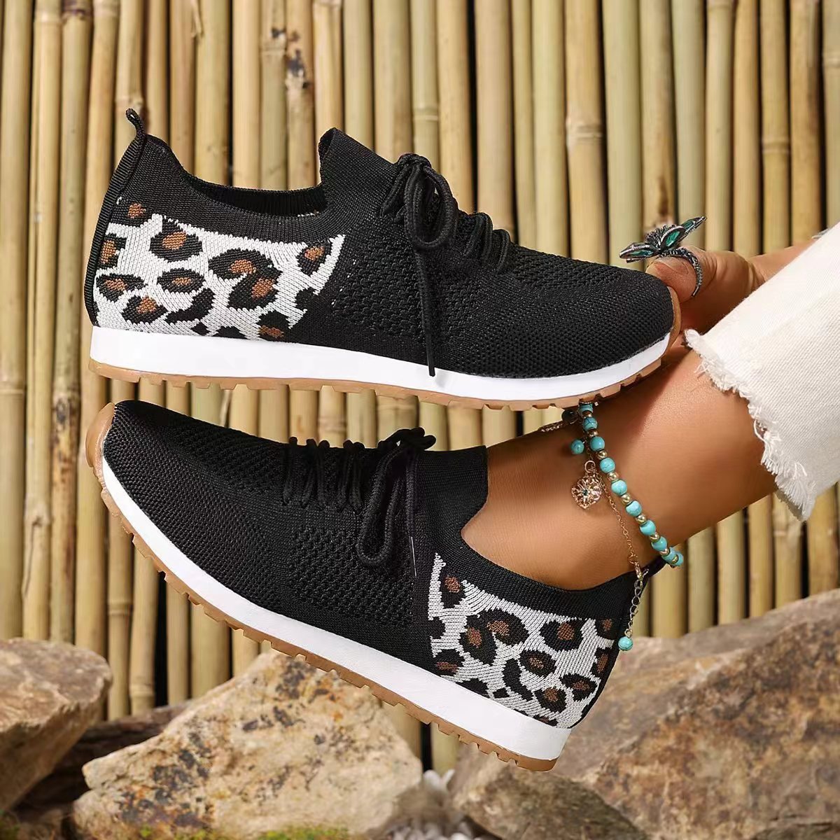 2024 Summer New Large Size Womens Casual Shoes Solid Color Wedge Heel Comfortable Breathable Insole