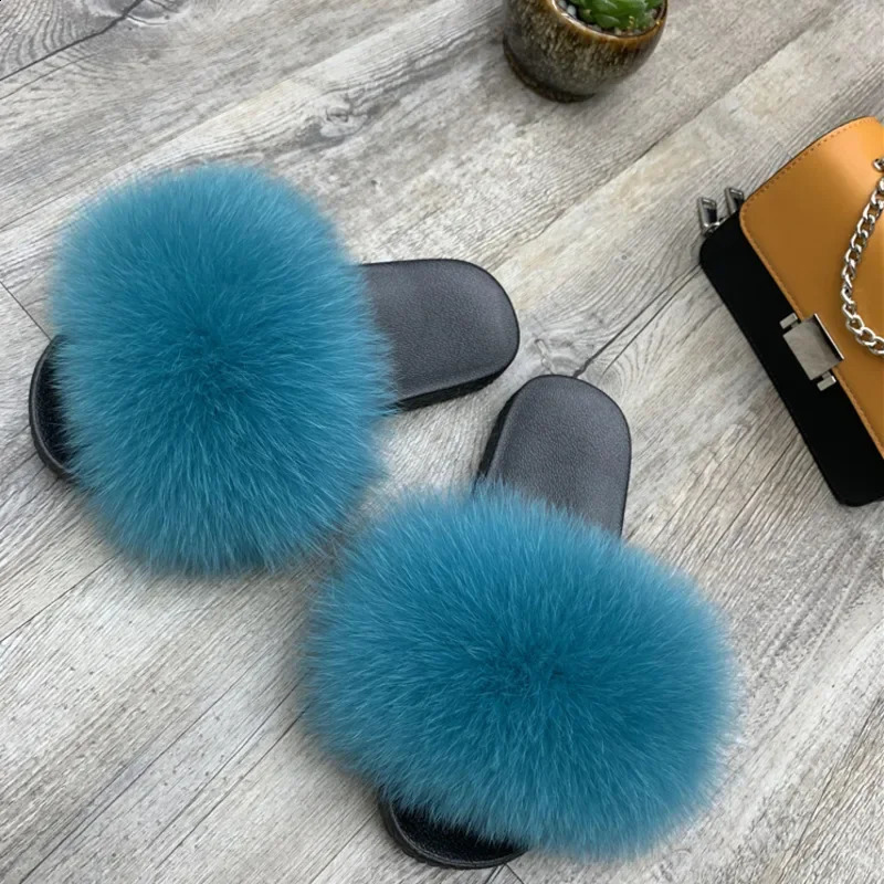 Fur slider womens coat summer womens casual fur fluffy home flat slider fashionable womens outdoor shoes 240903