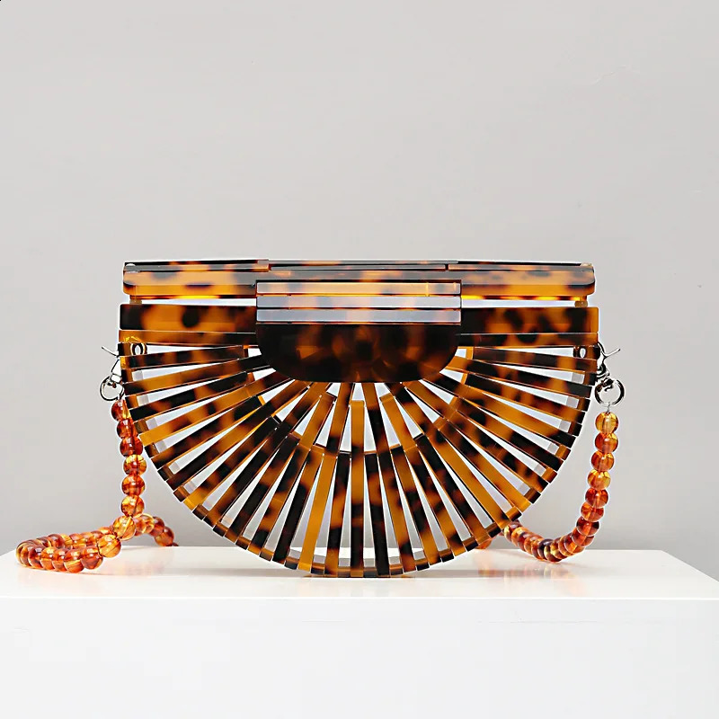 Acrylic Basket Evening Clutch Bag Women Hollow Out Stone Pattern Half Moon Acrylic Beach Handbag Beaded Shoulder Bag Holiday 240903