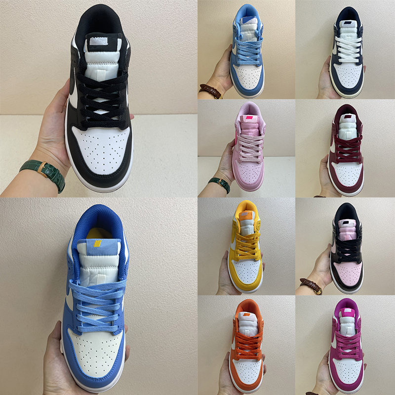 Designer Shoes Pandas Running shoes Womens mens trainers Black White Leather Low Tops Green Grey White Mens Outdoor Sports Sneakers Dhgate Fashion basketball