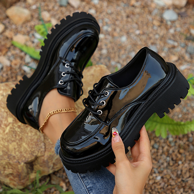 Women's Patent Leather Platform Loafers Round Toe Lace Up Flats Shoes Woman Spring Autumn Non Slip Black Oxfords Shoes Plus Size