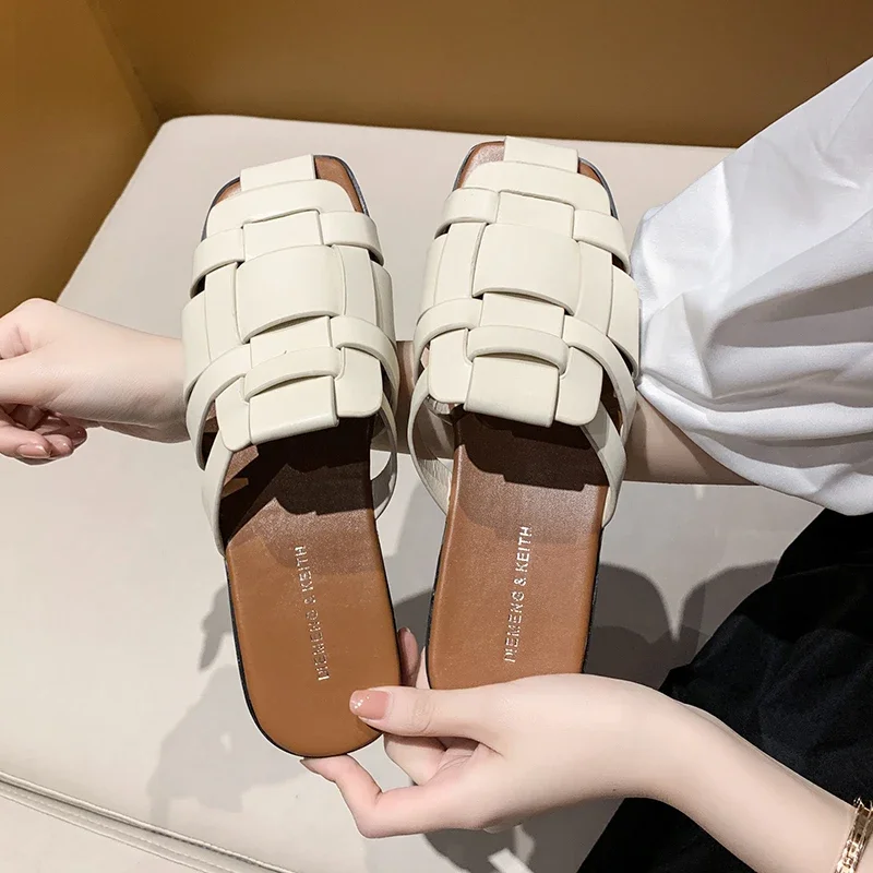 Slippers Women's Summer New Hand-knitted Flat Sandals Leisure Outdoor Simple Ladies Casual 8c82