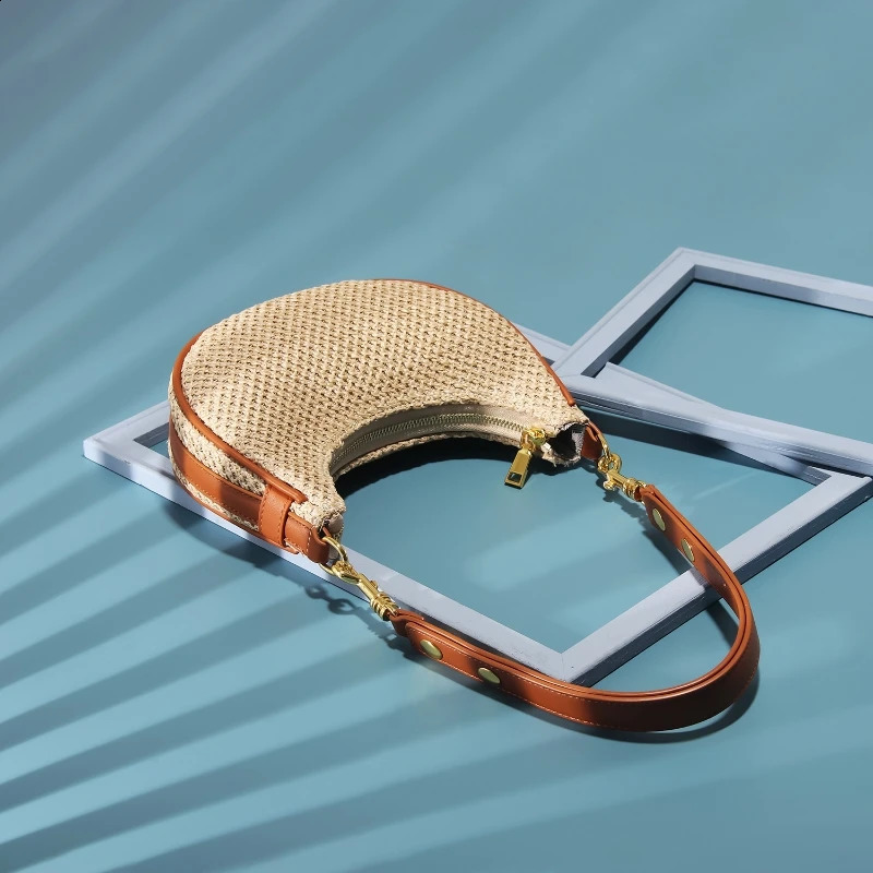 2024 Summer Womens Casual Shoulder Grass Decorative Handbag Fashion Beach Party Bag 240902 66a7 4
