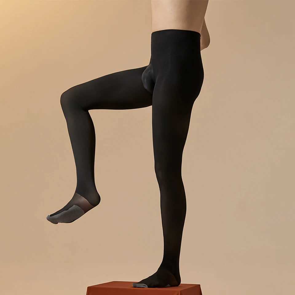 Fashionable and comfortable mens underwear sports pants Baselayer bottom breathable pantyhose hot pants W240903