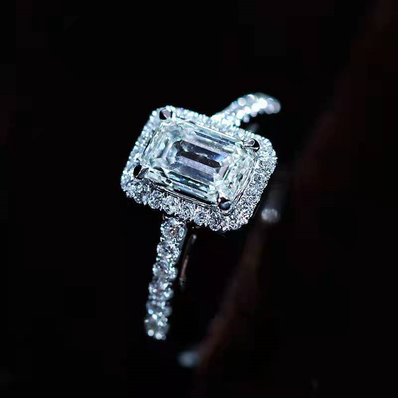 Top Super Sparkg Moissanite Wedding Rings Jewelry Real Sterg Sier Emerld Cut 5A Cubic Zircon CZ Dia Gemstones Eternity Party Women Band Ring