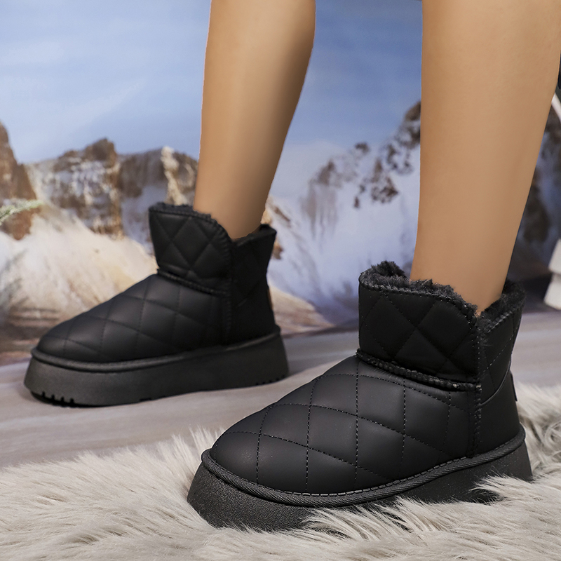 Warm Short Plush Waterproof Snow Women 2024 Trend Thick Bottom Winter Ankle Boots Woman Non Slip Platform Cotton Shoes