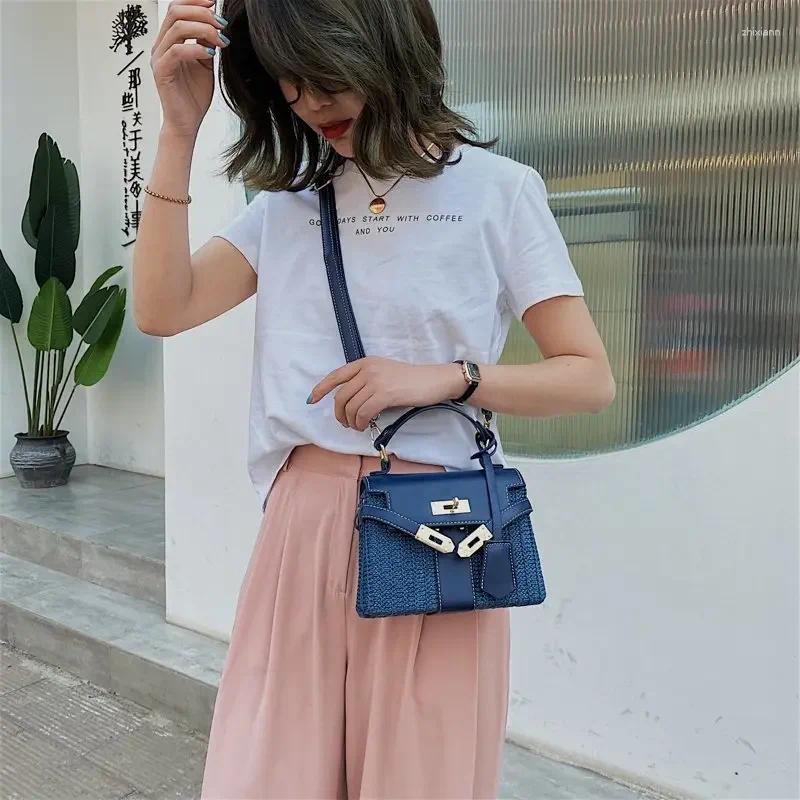 3 Shoulder Bags Fashion Box Straw Women Handbags Designer Wicker Woven Crossbody Chic Lock Pu Summer Beach Rattan Small Flap 4