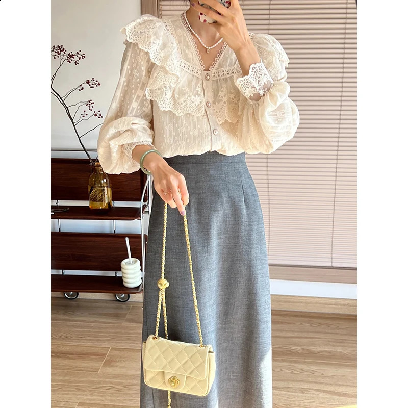 Vintage French Womens Shirt Lace Lolita Elegant Long Sleeve Flounce High Quality Office Fashion Top 240814