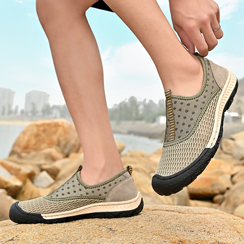 Genuine Summer Mens Casual Outdoor Leather Sandals for Men Beach Roman mens Shoes 9675