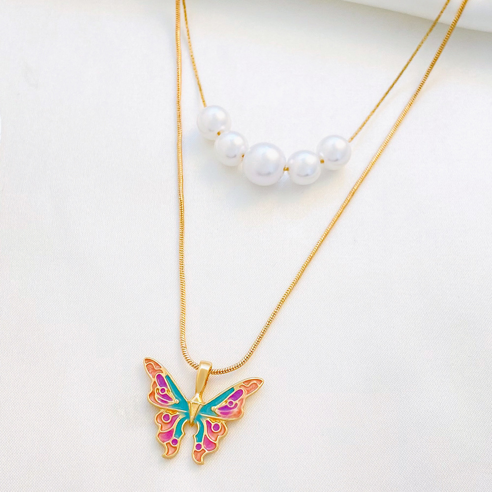 Girls' Dreamland Enchantment Necklace Featuring a Butterfly Droplet Pendant and Pearls