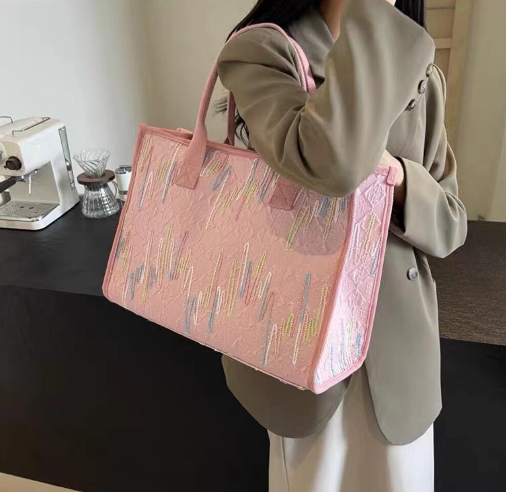 Designer women Luxury Totes Bag Wallets Top Original Embroidery BOOK Handbag Shopping Bag Women's beach bag Classic Handle Laptop Large Capacity bags