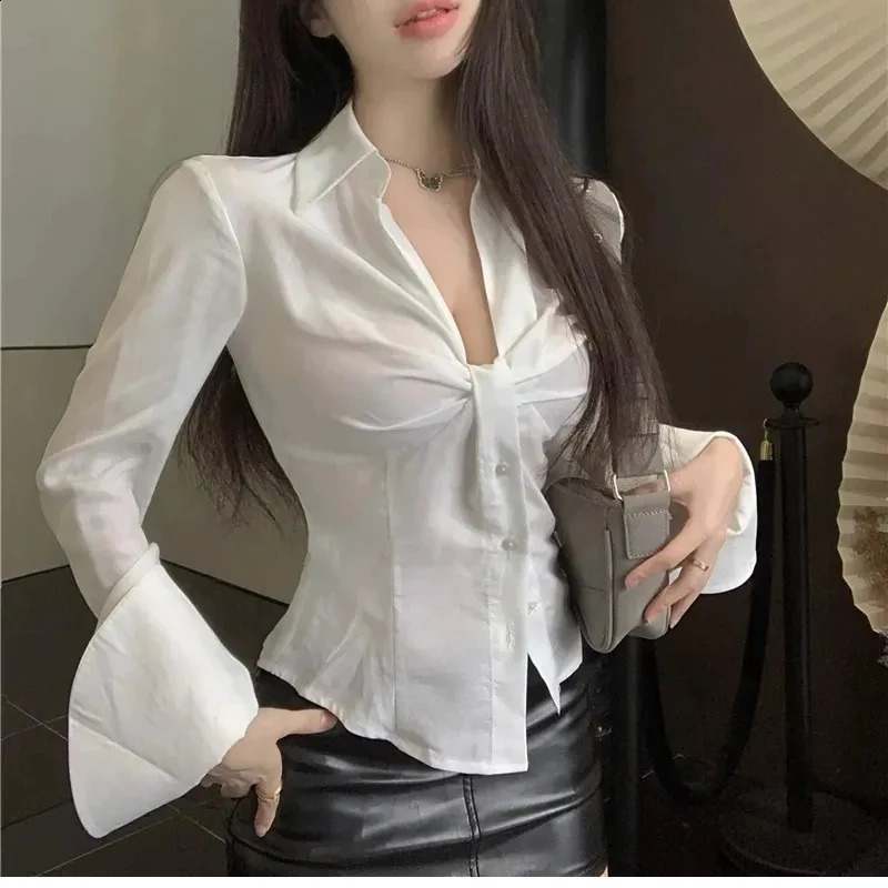 Womens elegant white shirt summer sexy Vneck pleated fashion crop top Korean streetwear long sleeved 240814