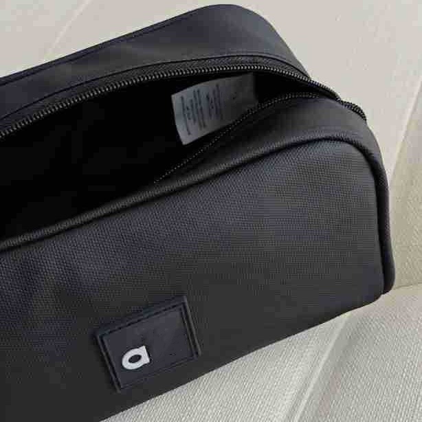 Women's and Men's Portable Travel Makeup Bag Women's Makeup Case Waterproof Multi-functional Storage Bag