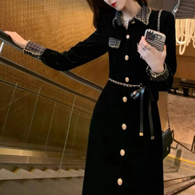 Autumn Elegant Simple Small perfume Dress Womens Waist Closed Thin Polo Neck Button Long Sleeve High end Black Velvet Dress 240904