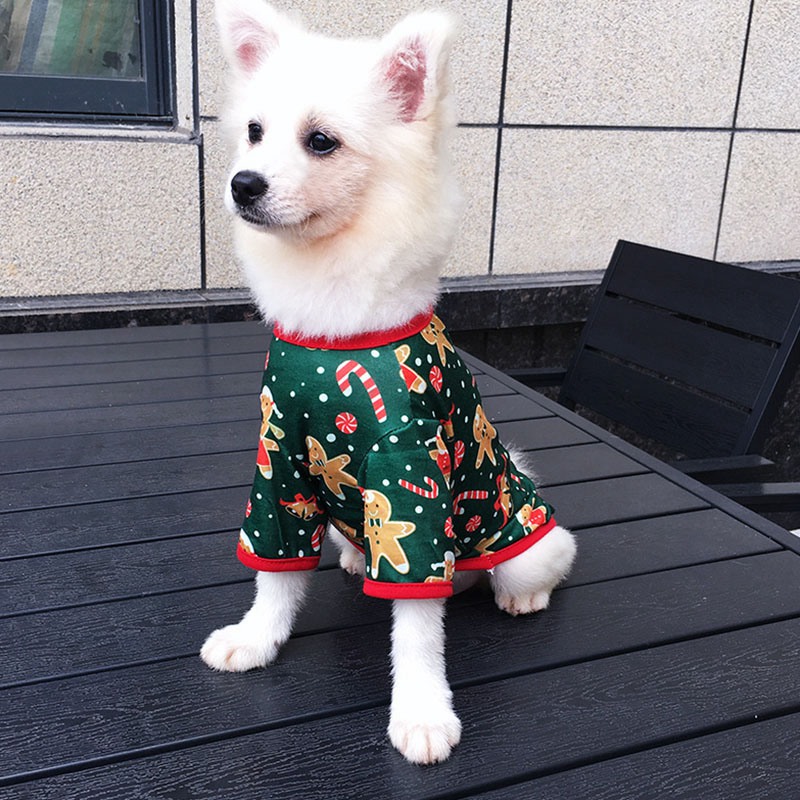 Christmas Pet Dog Clothes Breathable Pet Coat for Puppy Coral Fleece Dog Hoodies Winter Comfort Dog Sweatshirt Pet Supplies