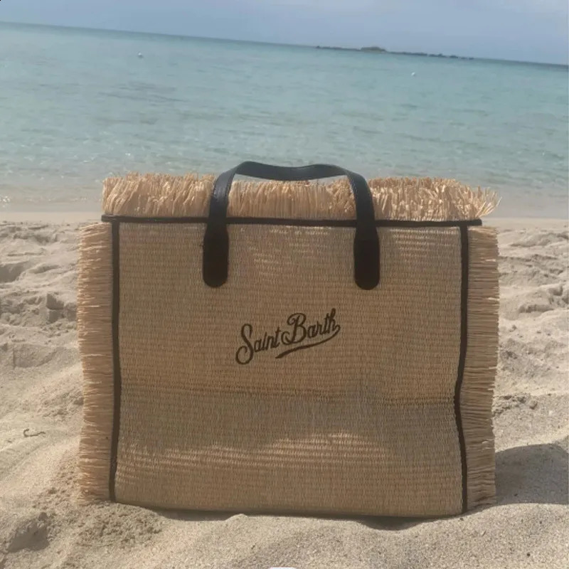 Free Shipping Light Y Grass Handmade Tassel Handbag Womens Large Capacity Leisure Travel Fashion 240904 Designer Bag Luxury Bag Tote Bag