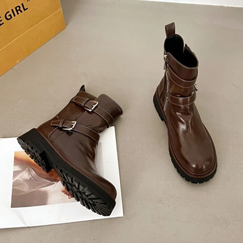 New Luxury Leather Ankle Boots Women Chunky Heel Flat Biker Botas Belt Metal Buckle Design Platform Boots for Women Combat Boots