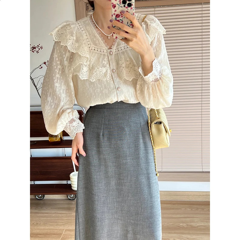 Vintage French Womens Shirt Lace Lolita Elegant Long Sleeve Flounce High Quality Office Fashion Top 240814