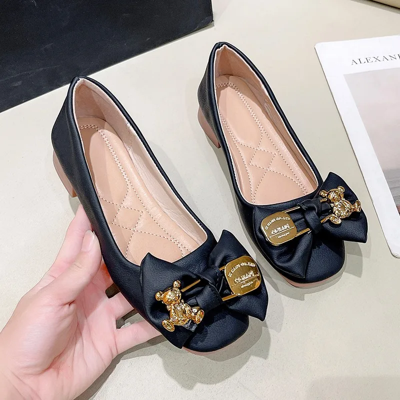 Sweet Butterfly-knot Design Women Flats Solid Color Leather Woman Shoes Ladies Soft Sole Square Toe Slip-on Casual Shoe