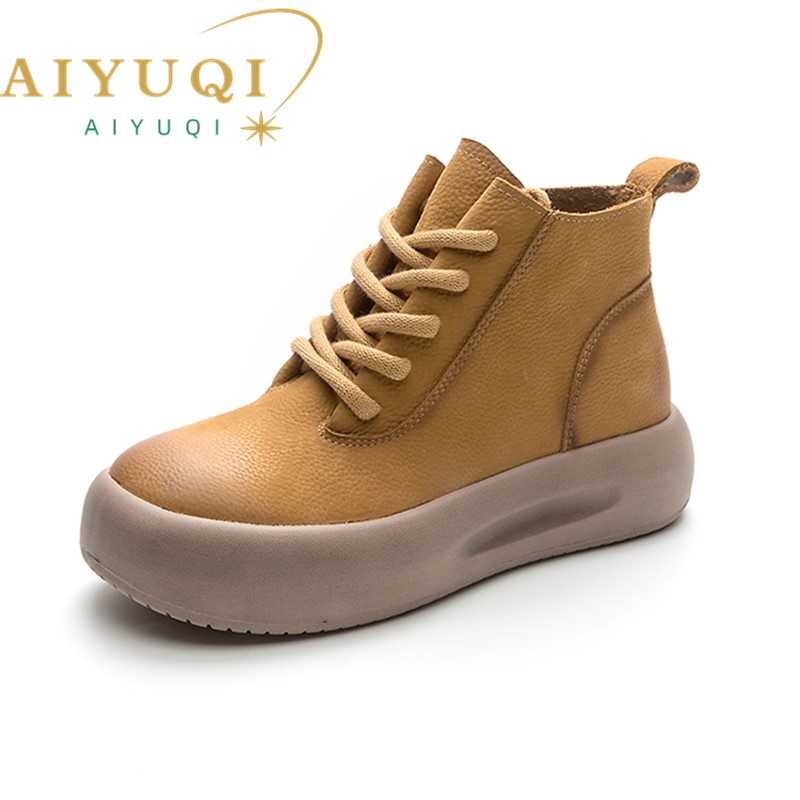 Women Sneakers Boots 2024 New Winter Genuine Leather Women Ankle Boots Retro Style Lace-up Platform Women Booties