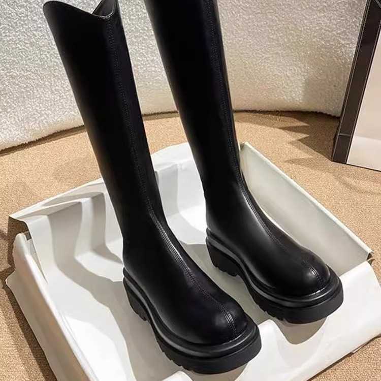 Small Tube Martin Boots Long Tube Boots For Women Winter Slim Thin Fashion Boots Small Stature V-mouth Knight Boots Thick Soled High Tube Boots 240826