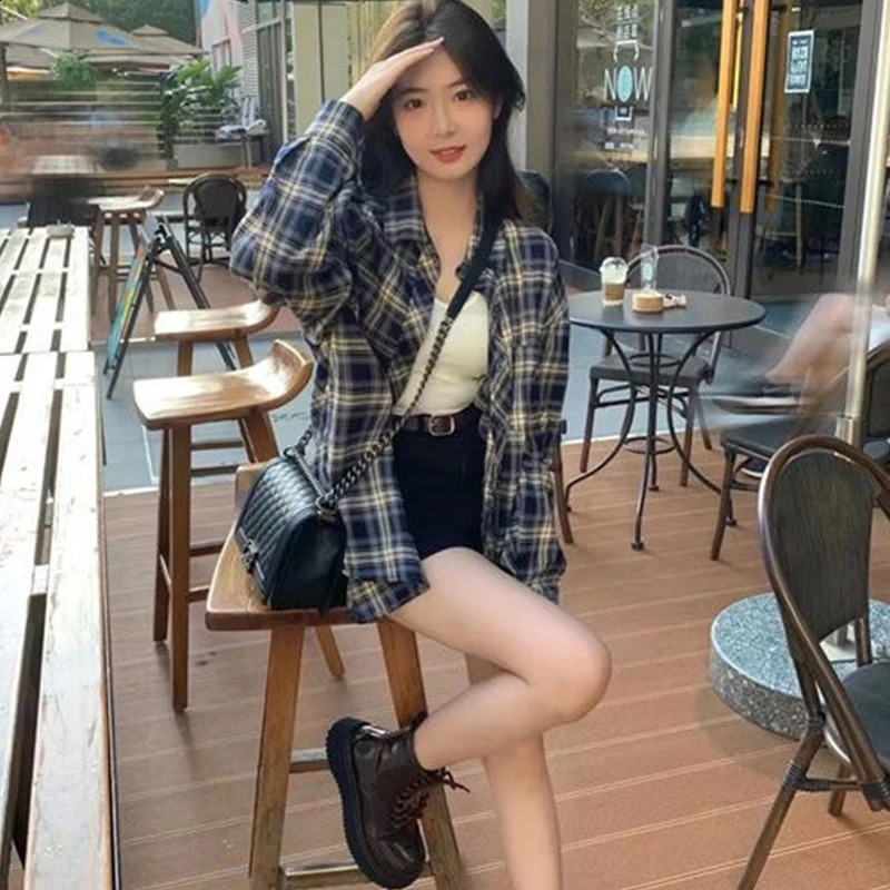 Womens plain weave shirt long sleeved checkered green pink top womens basic fashion clothing 240814