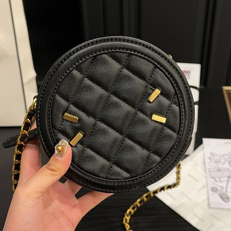 Designer Quilted Leather Round Cake Mini Shoulder Bag French Brand C Embroidery Quilting Pattern Pouch Lady Crossbody Chain Strap Evening Cosmetic Bags