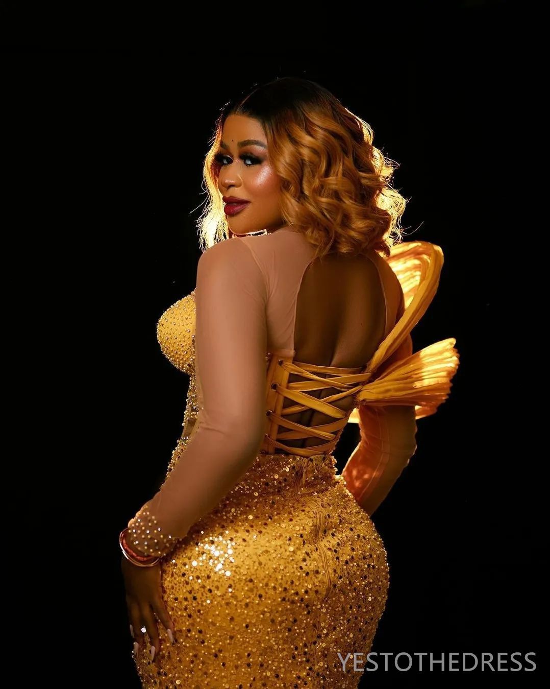 2024 Detachable Train for Aso Ebi Gold Prom Dresses for Special Occasions Sheer Neck Illusion Long Sleeves Beaded Sequined Lace Pearls Birthday Dress 