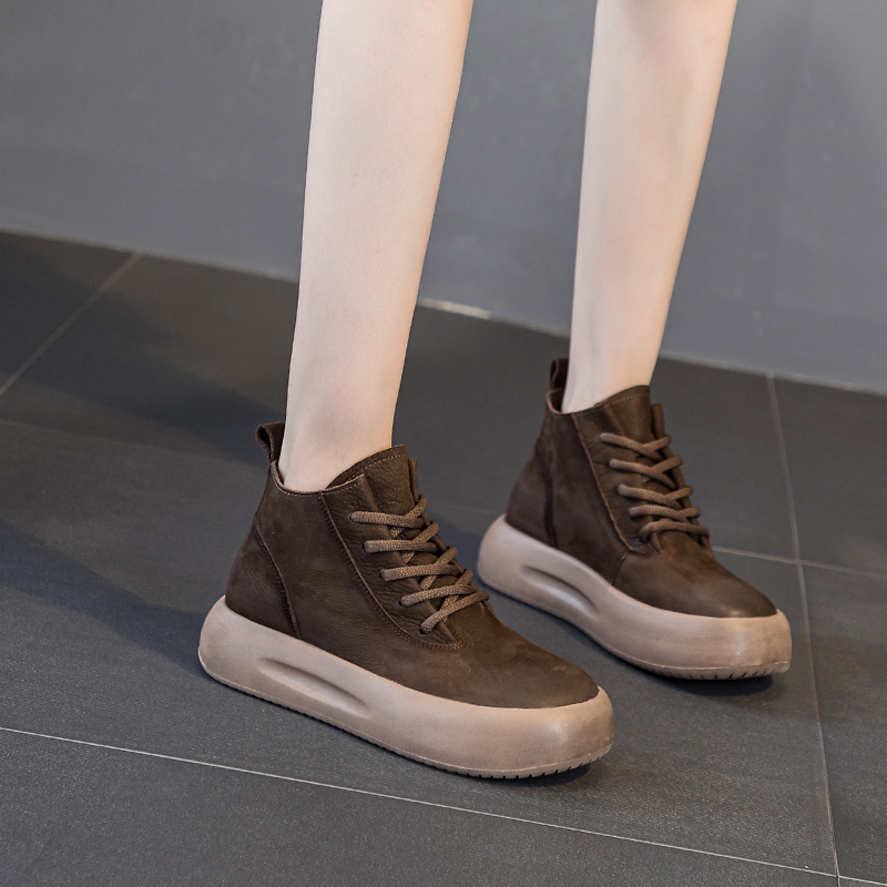 Women Sneakers Boots 2024 New Winter Genuine Leather Women Ankle Boots Retro Style Lace-up Platform Women Booties