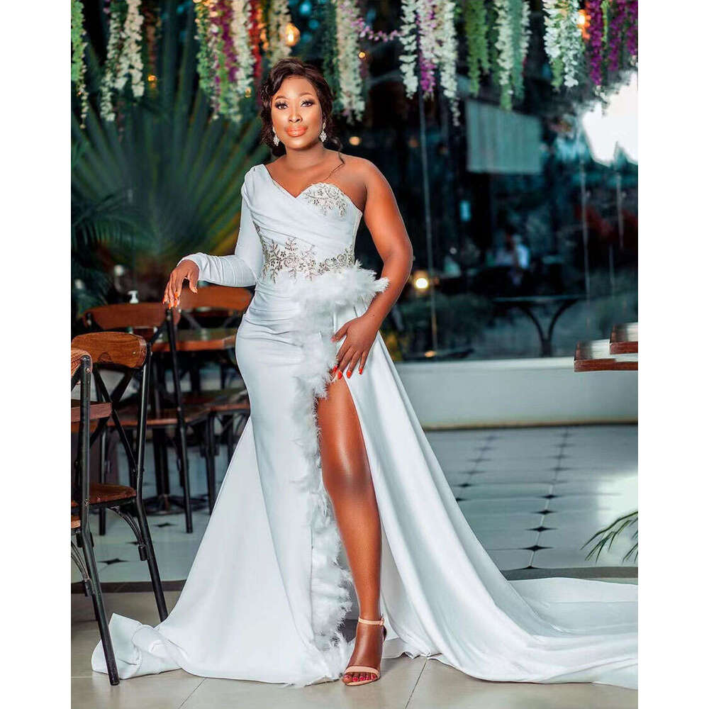 Aso Ebi Arabic African Mermaid Dresses One Shoulder Appliques Feathers Long Sleeves High Slit Wedding Gowns Muslim Plus Size Vestido De Noiva