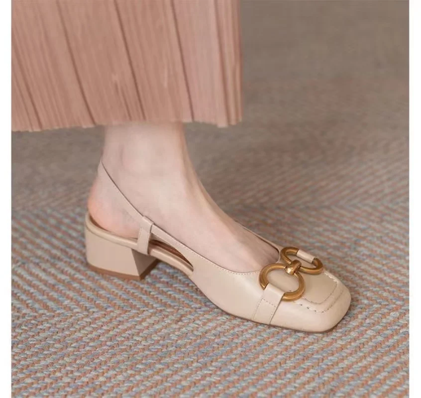 Retro Baotou Sandals Women's 2024 Summer New Back Strap Horsebit Leather Office Ladies Ankle Buckle Med Heels Shoes