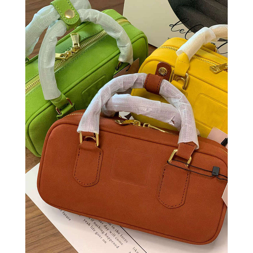 Bowling Bag Women Designer Handbags Brown Maillard Fashion Leather Classic Luxury Ladies Totes Crossbody Bag Suede Yellow