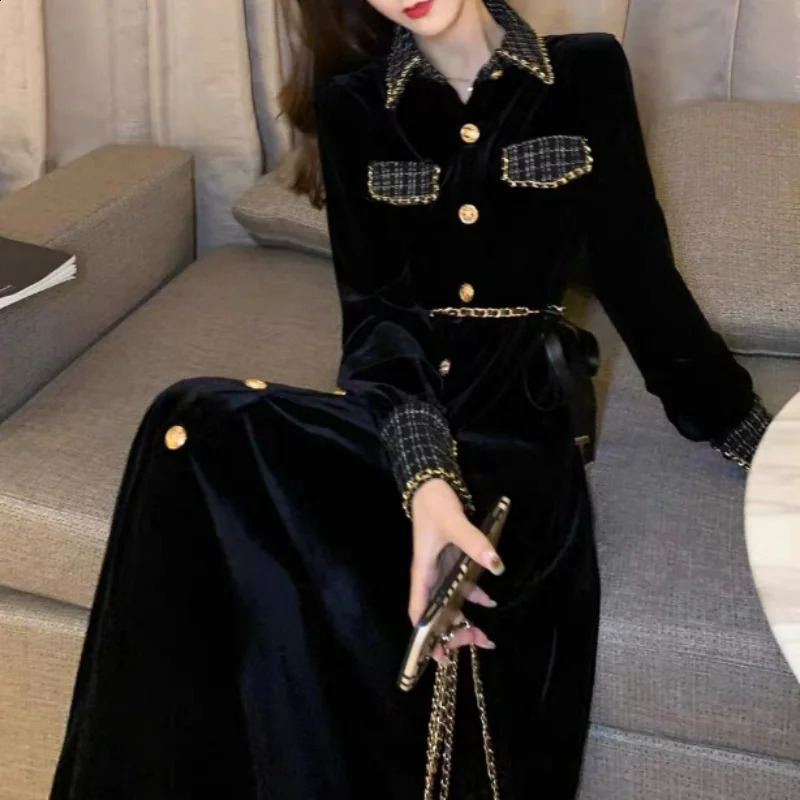 Autumn Elegant Simple Small perfume Dress Womens Waist Closed Thin Polo Neck Button Long Sleeve High end Black Velvet Dress 240904