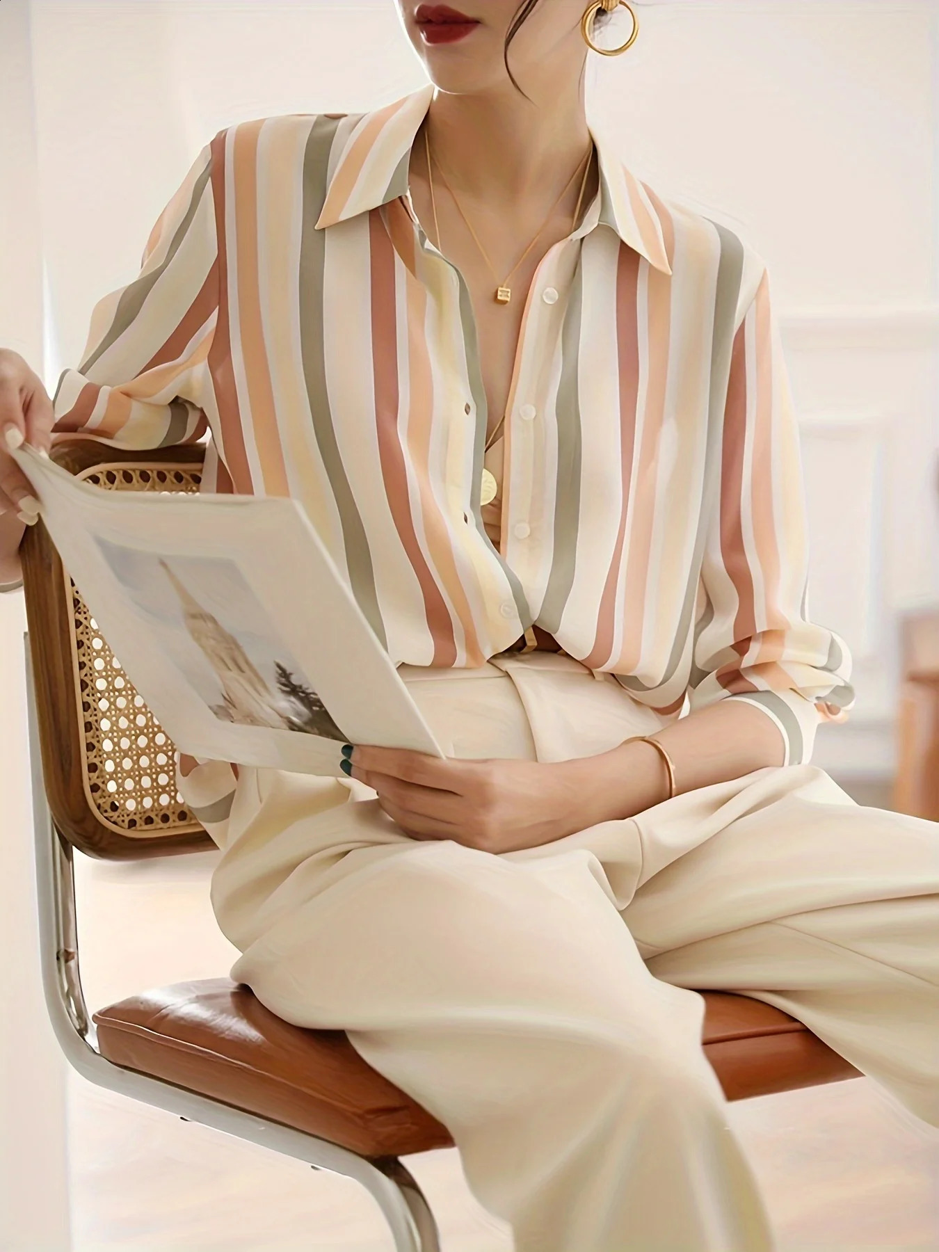 Womens Blusa Mujer SpringSummer Fashion Trend Printed Work and Leisure Button Shirt 240814