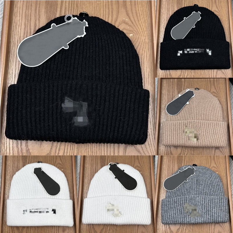 Designer beanie bonnet Hip hop cross hat street trend skull cap high quality winter hat black and white colors beanies men hats soft embroidered beanie