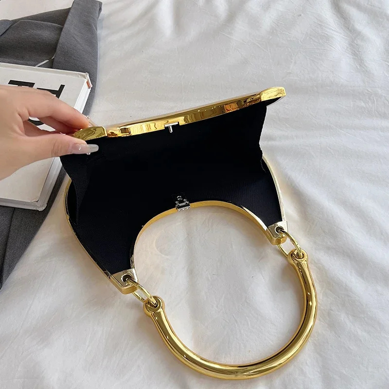 Solid Interior Compartment Crossbody Bags Fashion Interior Zipper Pocket High Quality Bags for Women Pu Womens Handbags 240902