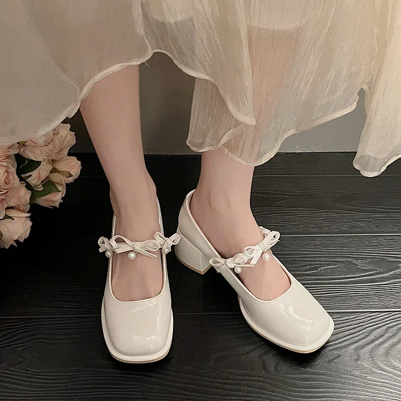 Designer Pearl Square Toe Mary Jane Shoes Women 2024 Sweet Bow Solid New Color Shallow Mouth Outdoor Party Dress High Heels e49e