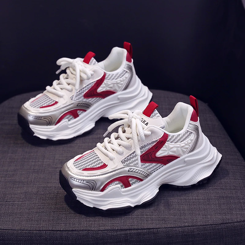 2024 New Autumn Women's Shoes Breathable Mesh Surface Single Shoe Thick Sole Lightweight Running Leisure Sports Shoes