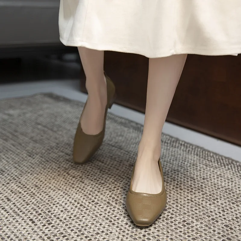 2025 new Summer New Fashion Slip on Shallow Women's Single Concise Soft Leather Ladies Heeled Shoes Female Pumps d6eb Ccise