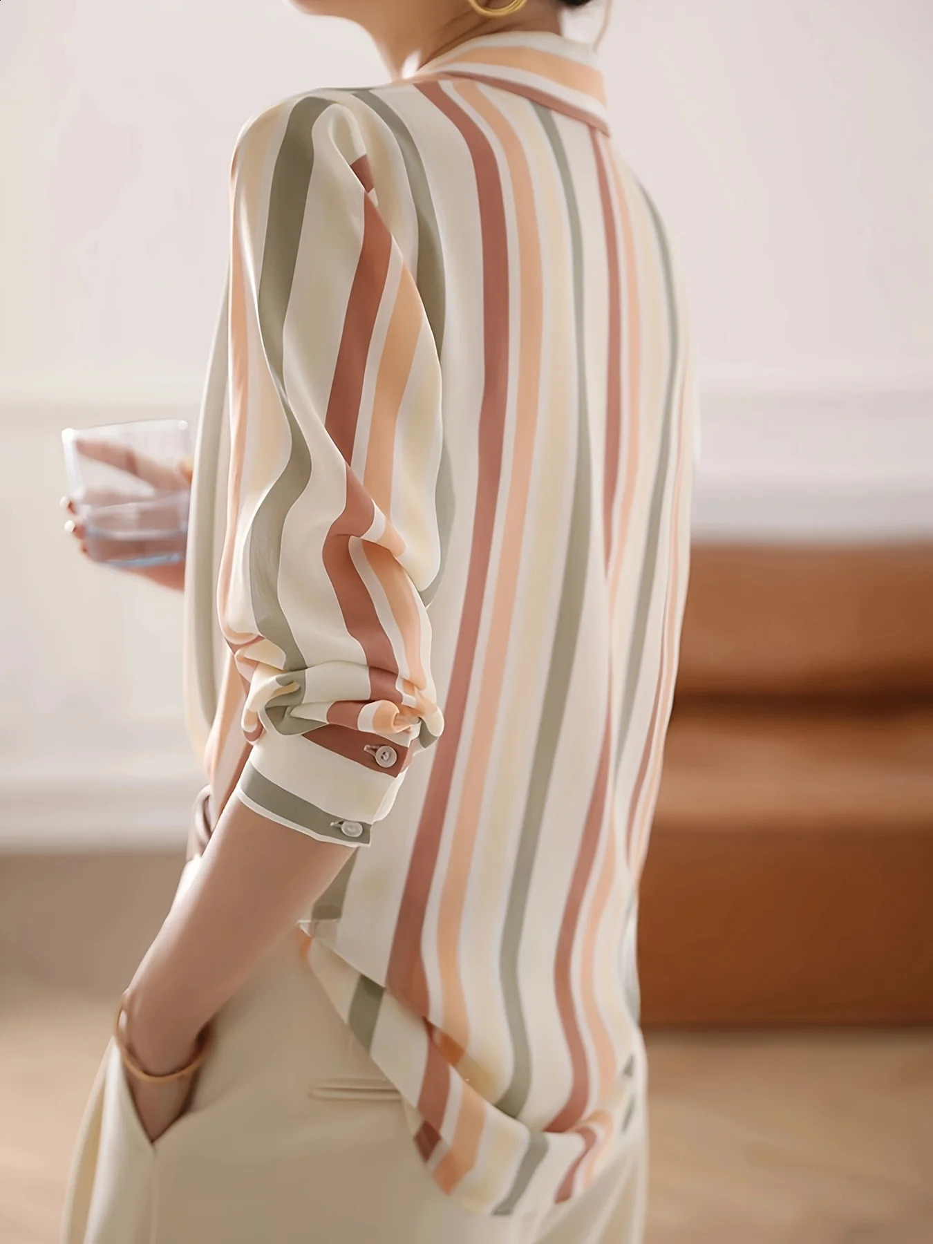 Womens Blusa Mujer SpringSummer Fashion Trend Printed Work and Leisure Button Shirt 240814