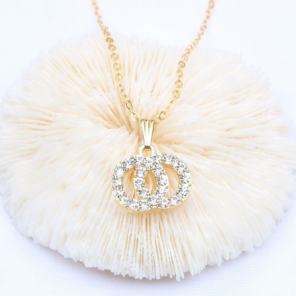 20Style Women Pendant Necklaces Simple Gold Silver Plated Metal Letter Crysatl Pearl Rhinestone Sweater Newklace Wedding Party Jewerlry Accessories