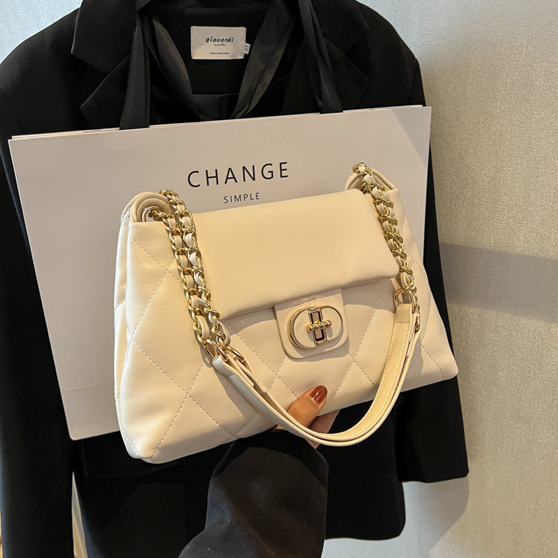 Women Shoulder Chain Trendy Fashion Tote Large Capacity Crossbody Bag Free shipping