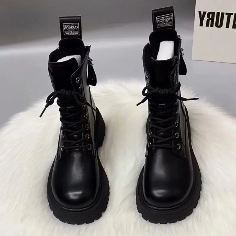 Winter British Style Womens Martin Boots Black Retro Zipper Thick Bottom High Joker High Quality Soft Leather Booties 240611