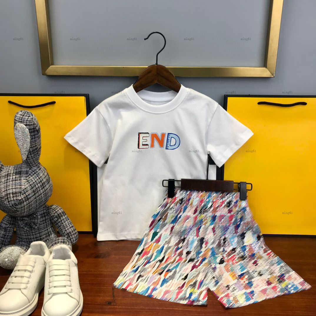 Brand Baby tracksuits Rainbow pattern printing child Short sleeved suit Complete labels kids designer clothes summer suit 2pcs T-shirt and shorts