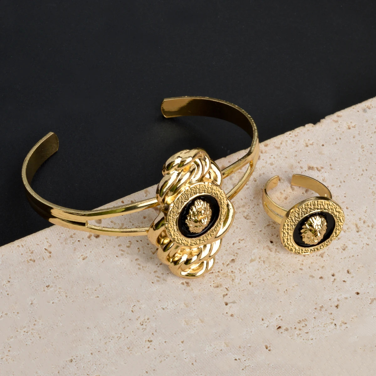 Dubai African Jewelry Set for Women Gold Plated Lion Necklace Bracelet Ring Earrings Black Enamel Classic Daily Wear Party Gift 240826