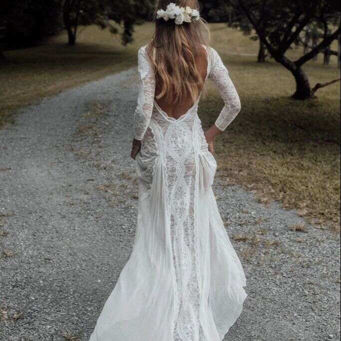 Lace Boho Wedding Dress With Sleeves Elegant Bateau Neck Embroidery Low Sexy V Back Bohemian Bridal Gown