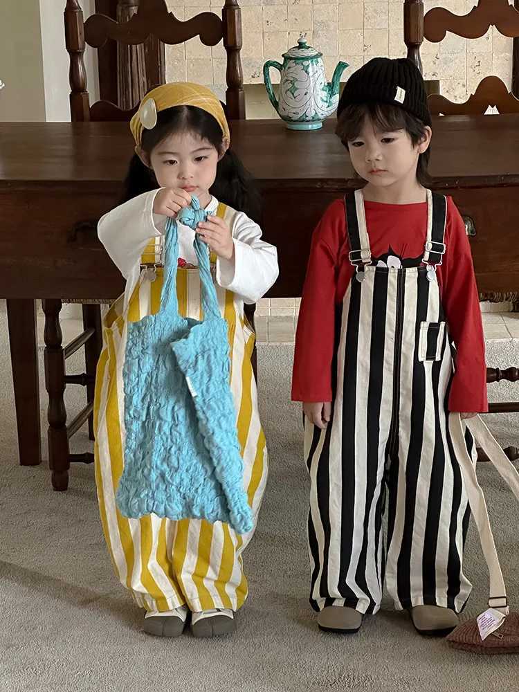 2024 Autumn New Children Striped Overalls Cotton Boys Girls Loose Versatile Strap Trousers Toddler Casual Pants Kids ClothesXJ240904