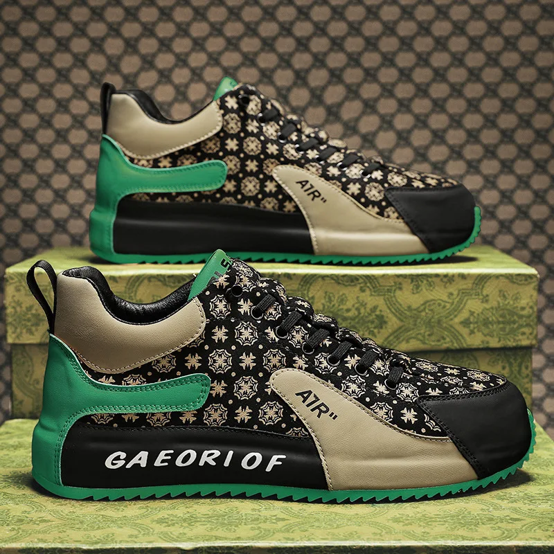 Men's Retro Forrest Gump Board Spring Summer New Fashion Versatile Flat Anti Slip Sports Banquet Travel Casu 2380